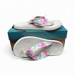 NEW CHACO Women's Flip Flops Beige / Light Tie Dye Chillos Size US 7 NIB